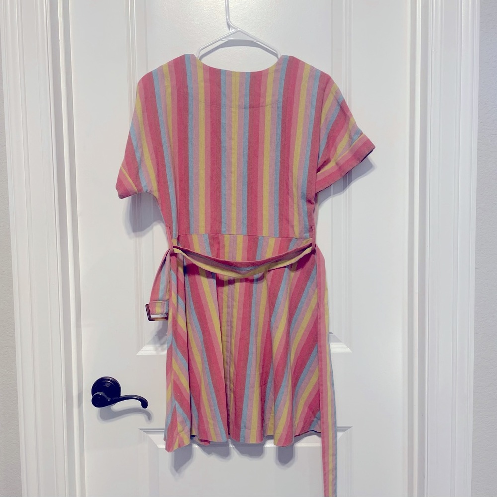 Colorful striped linen dress - Picture 2 of 8
